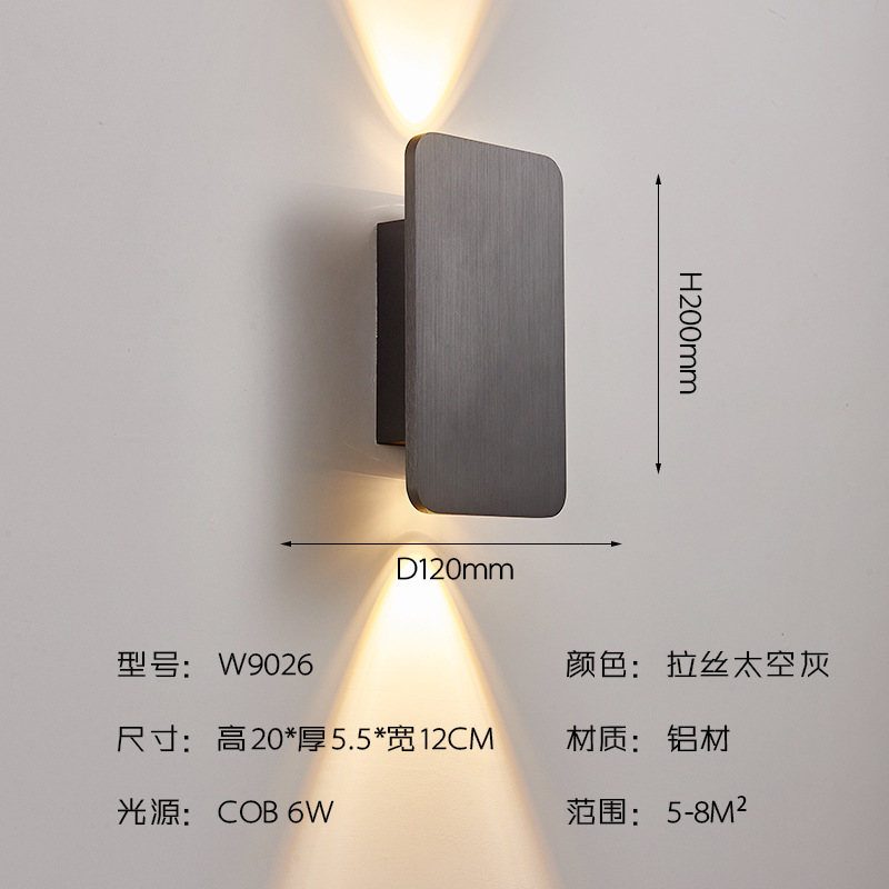 솔질된 스페이스 그레이