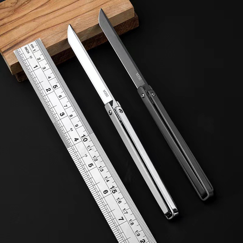 360°俄罗斯旋转折叠小刀