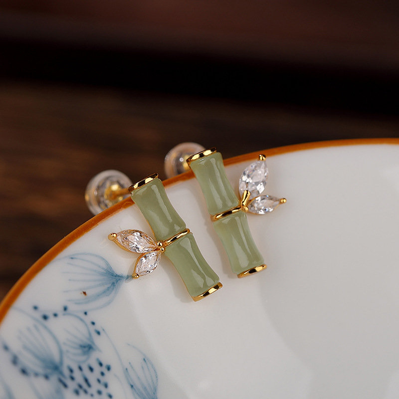 Bông tai bạc S925 mạ vàng đỏ hình lá tre phong cách hoang dã — Kiểu Sapphire