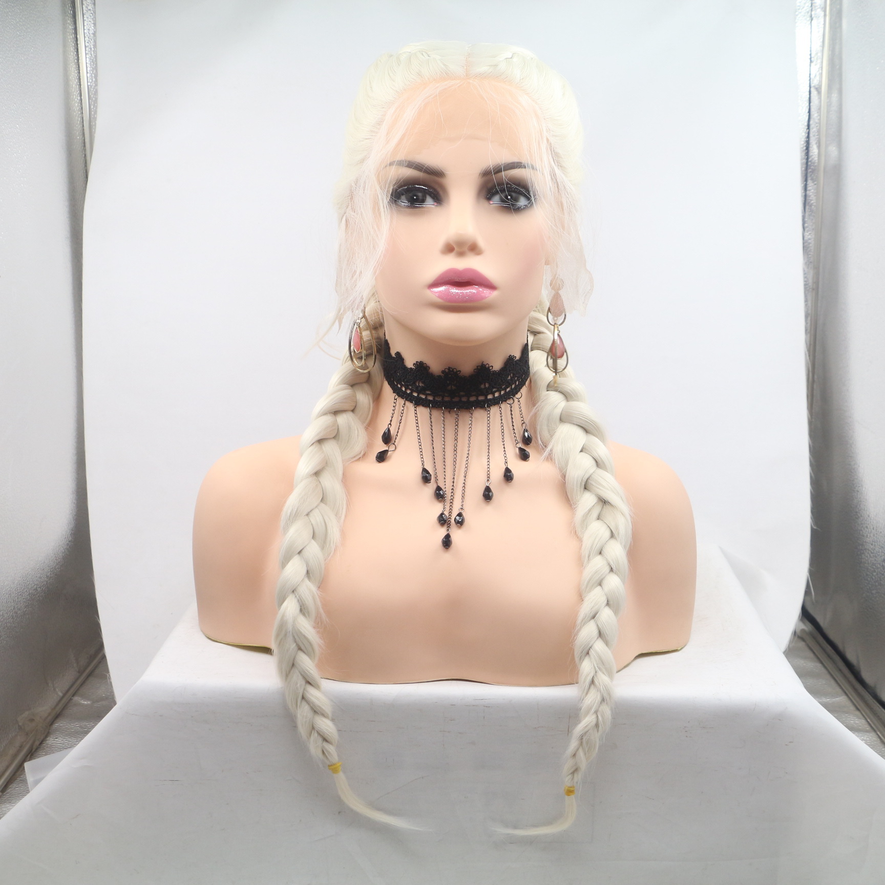 White wig
