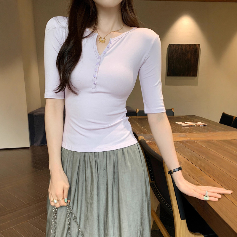 美式正肩V领紧身中袖t恤女2025夏季纯欲修身显瘦气质内搭辣妹上衣|undefined
