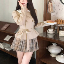 乖巧秘籍 学院风娃娃领撞色设计修身显瘦外套女秋半裙