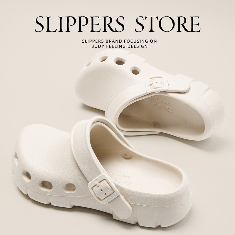 Summer comfortable breathable fashionable beach Crocs-style slippers…