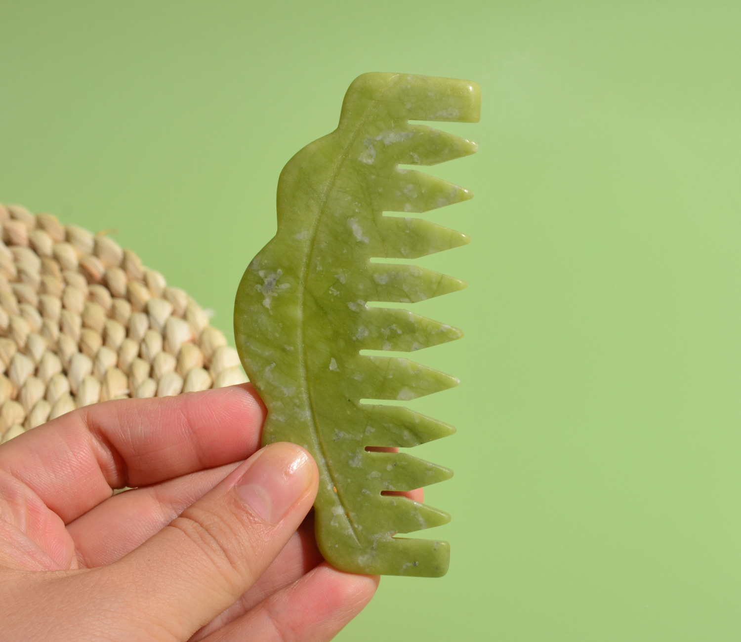 Green Phoenix Jade Comb Image 11
