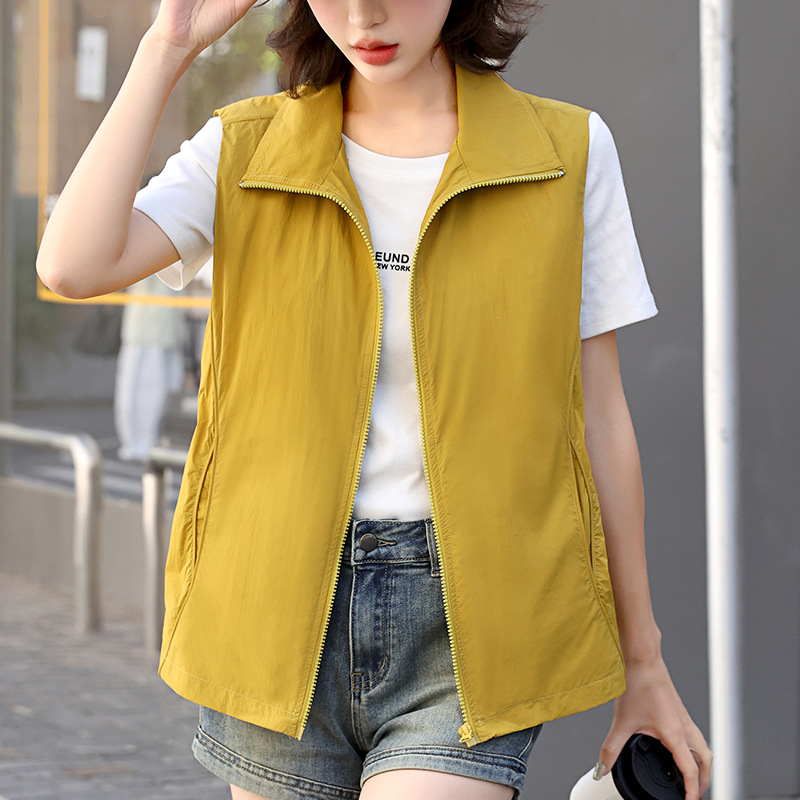 2025 New Summer Thin Vest for Women, Loose, Casual, Stylish, Age-Reducing, Belly-Covering, Slimming Vest, Outer Vest