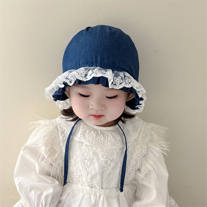 Sombrero de bebé primavera y otoño princesa sombrero de corte recién nacido encaje protector de oído sin hueso de invierno a prueba de viento