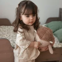 Детский костюм с короткими рукавами для малышей, модные летние пижамы для мальчиков и девочек, детская одежда из чистого хлопка, тип А, хлопковый шелковый летний домашний комплект