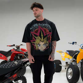 YOUNGLA联名Yu-Gi-Oh男士超大T恤慢跑者运动健身短袖潮流T恤