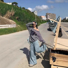 美式慵懒复古斜肩辣妹字母卫衣针织衫女秋冬新款宽松设计毛衣女潮