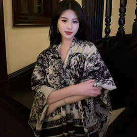 复古水墨画披肩毛衣女外搭2025新款韩版高级感披风斗篷百搭围巾女