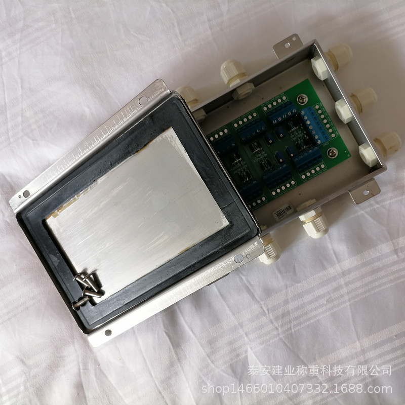 JXH-S8-T 8线模拟不锈钢外壳柯力接线盒