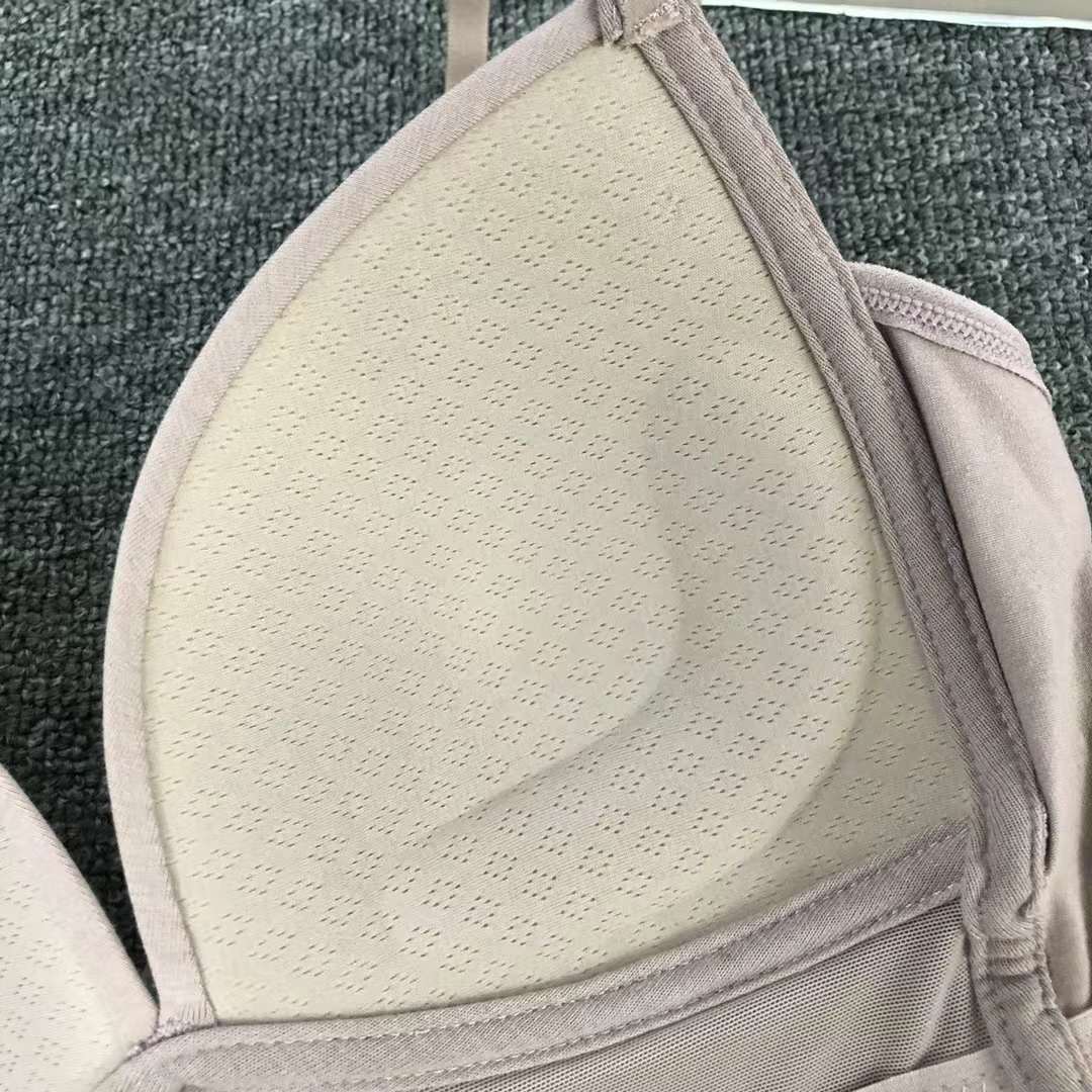 Nueva taza de látex sin marcas de alta calidad, chaleco de dama sin anillo de acero, bra de yoga, ropa interior deportiva, mujer al por mayor