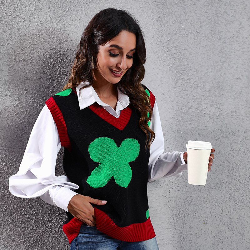 autumn four-leaf clover knitted sweater vest nihaostyles wholesale clothing NSGBS93020