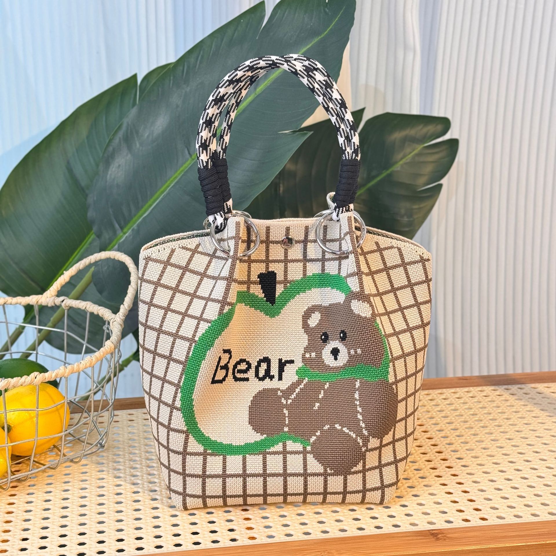 ニットハンドバッグ、ニッチデザインバケットバッグ、トートバッグ、ハンドバッグ、カジュアルで多用途なショルダーバッグ、ニットポータブルバッグ