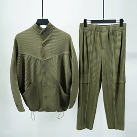 男式休闲裤;男式夹克;男式衬衫