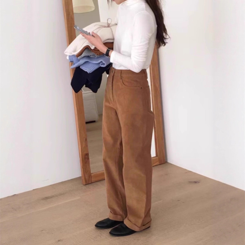 Now Korea Dongdaemun Same Style 2024 Autumn and Winter Overtake Fashion Solid Color Corduroy Straight-Leg Casual Pants Now Korea Dongdaemun Same Style 2024 Autumn and Winter Overtake Fashion Solid Color Corduroy Straight-Leg Casual Pants