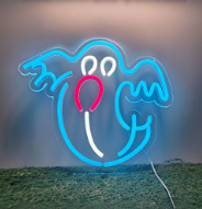 벽걸이 네온 라이트 블루 고스트