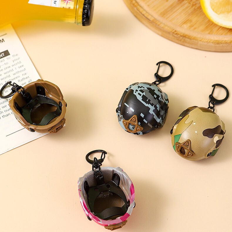 Bottle Opener Keychain Helmet Multifunctional Beer Bottle Cap Model Military Fan Backpack Can Opener Beer Bottle Opener