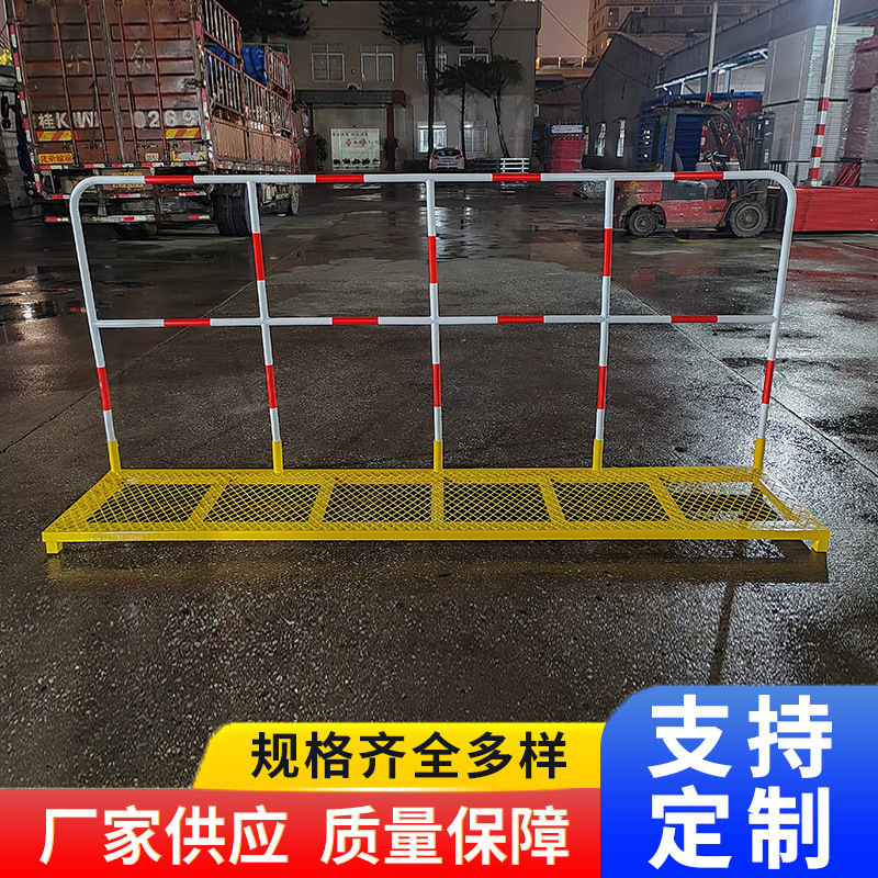 马凳扶手工地马道施工打灰钢筋浇筑钢板踏网移动周转马道基坑马凳