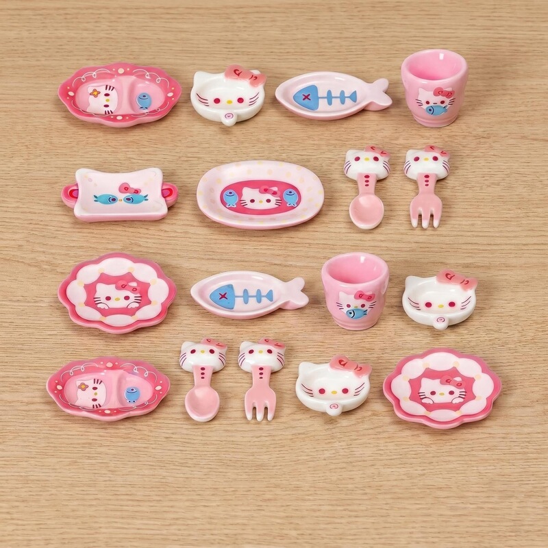 Cartoon mini tableware, plate, spoon model, miniature doll ornament, cute kitchen set for pretend play Cartoon mini tableware, plate, spoon model, miniature doll ornament, cute kitchen set for pretend play