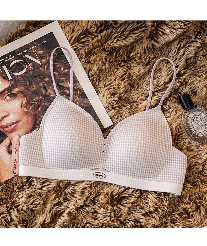 Ropa interior, pechos pequeños de mujer, fruncido, soporte suave, leche, tirantes ligeros, hermosa espalda, sujetador de texto para niña, sujetador sin costuras, celosía