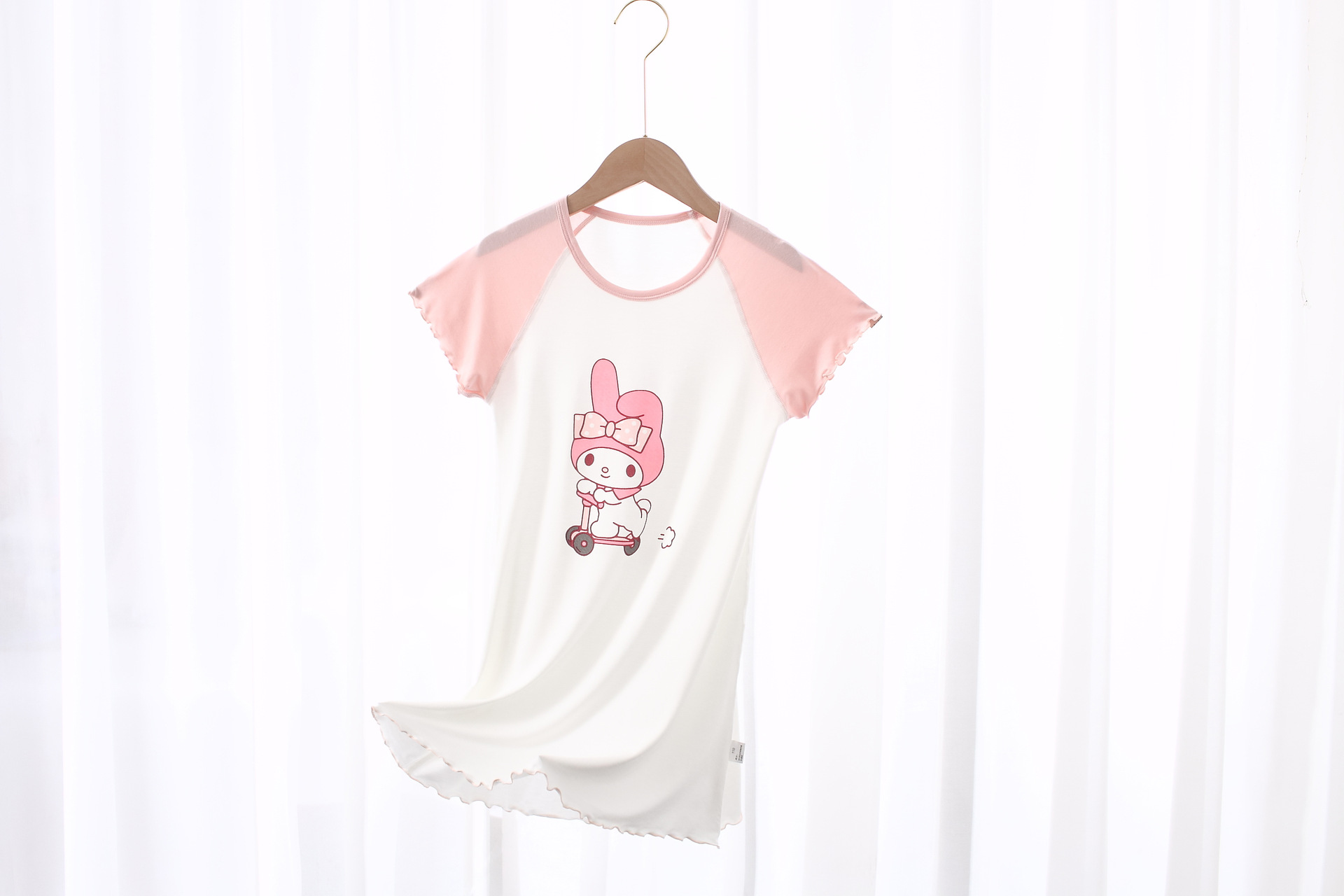 핑크 색상 매칭 Merle 만화