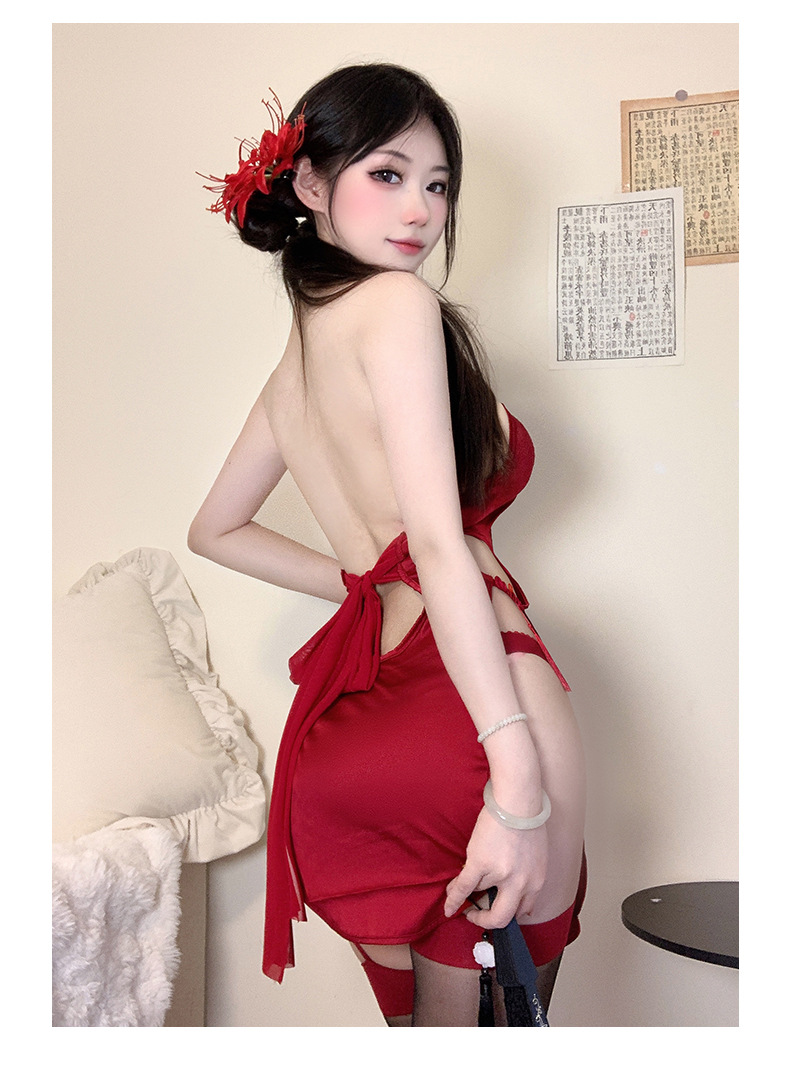 Vintage Peony Embroidered Cheongsam-Style Babydoll with Halter Neck and Side Slit — detail image 11