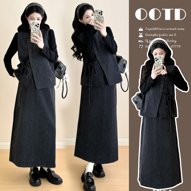 Autumn and Winter New Maternity Suit Long-Sleeved Bottoming Shirt Small Fragrant Vest with Skirt Three-Piece Set