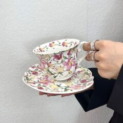 复古高颜值法式陶瓷杯香水百合咖啡杯碟套装下午茶精致拿铁马克杯