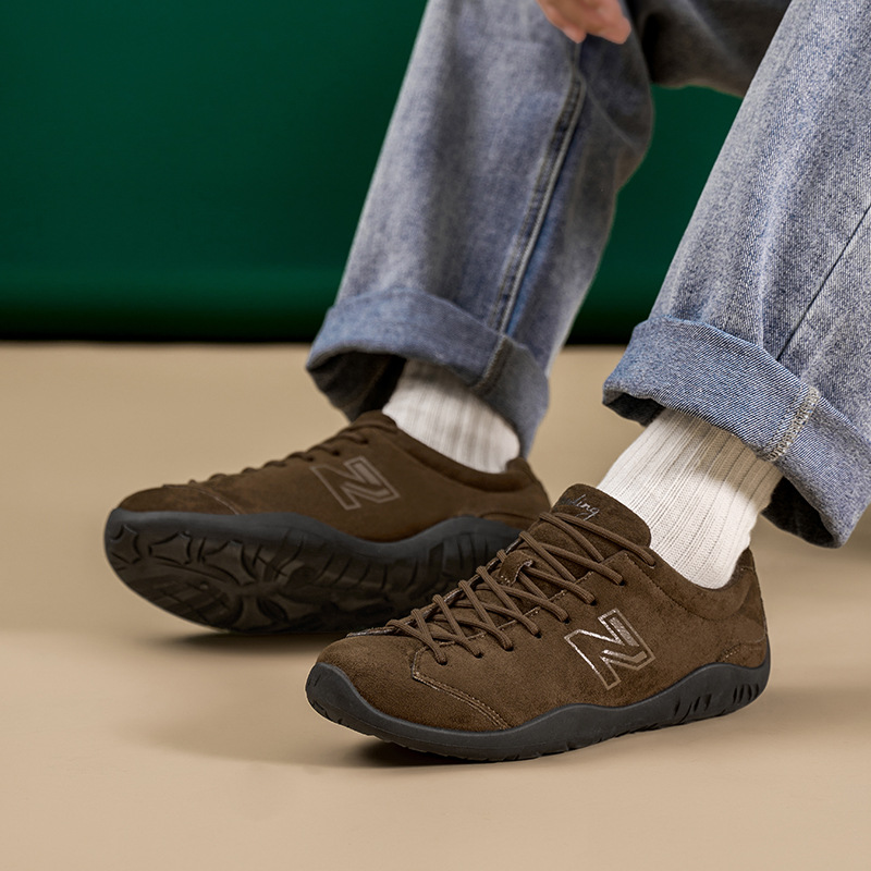 Wow! New Balance Wide-Toe Couple's Outdoor Hiking Shoes, Barefoot Sports Camping Shoes, Popular on Pinduoduo and Douyin