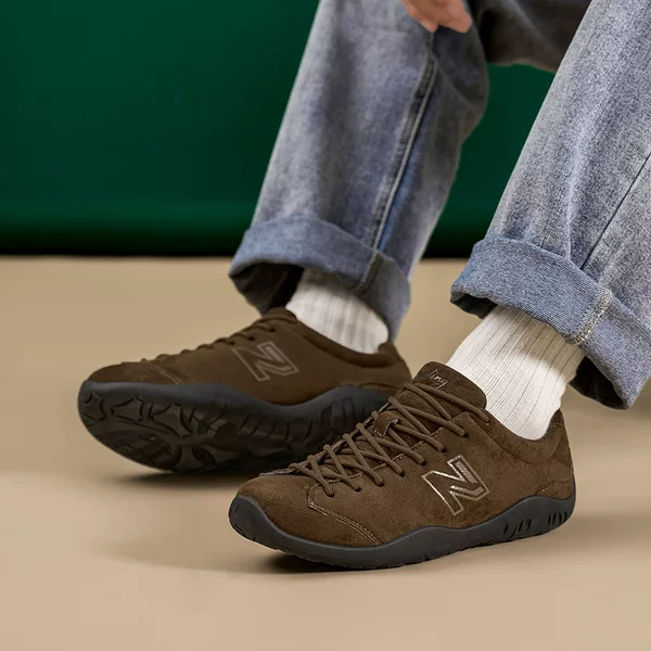 Wow! New Balance Wide-Toe Couple's Outdoor Hiking Shoes, Barefoot Sports Camping Shoes, Popular on Pinduoduo and Douyin