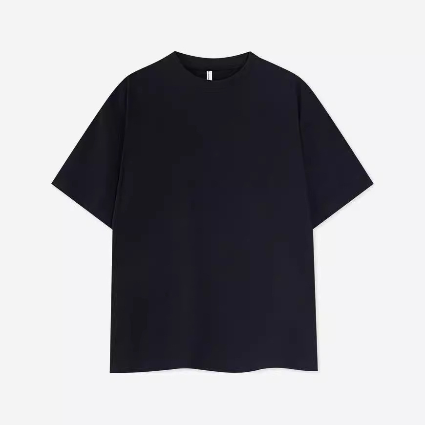 Cotton short sleeve T-shirt with a round collar for leisure