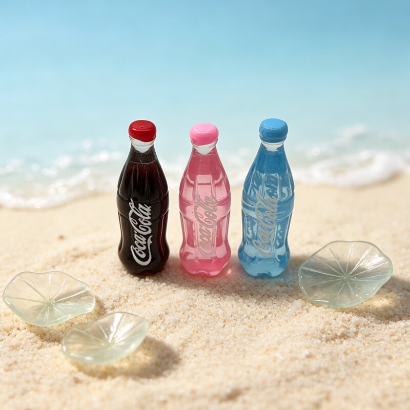Simulated Coca-Cola Bottle Convenience Store Beverage Bottle Miniature Scene Decoration DIY Accessory Keychain Pendant Simulated Coca-Cola Bottle Convenience Store Beverage Bottle Miniature Scene Decoration DIY Accessory Keychain Pendant