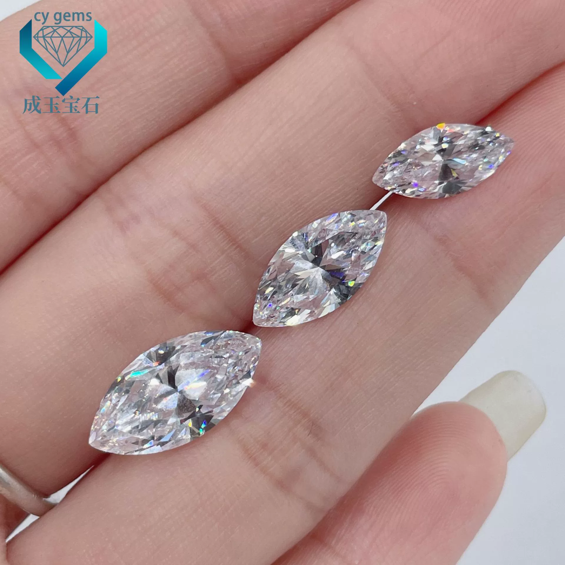 З gemstone with zircon, with gem, (Physicals)