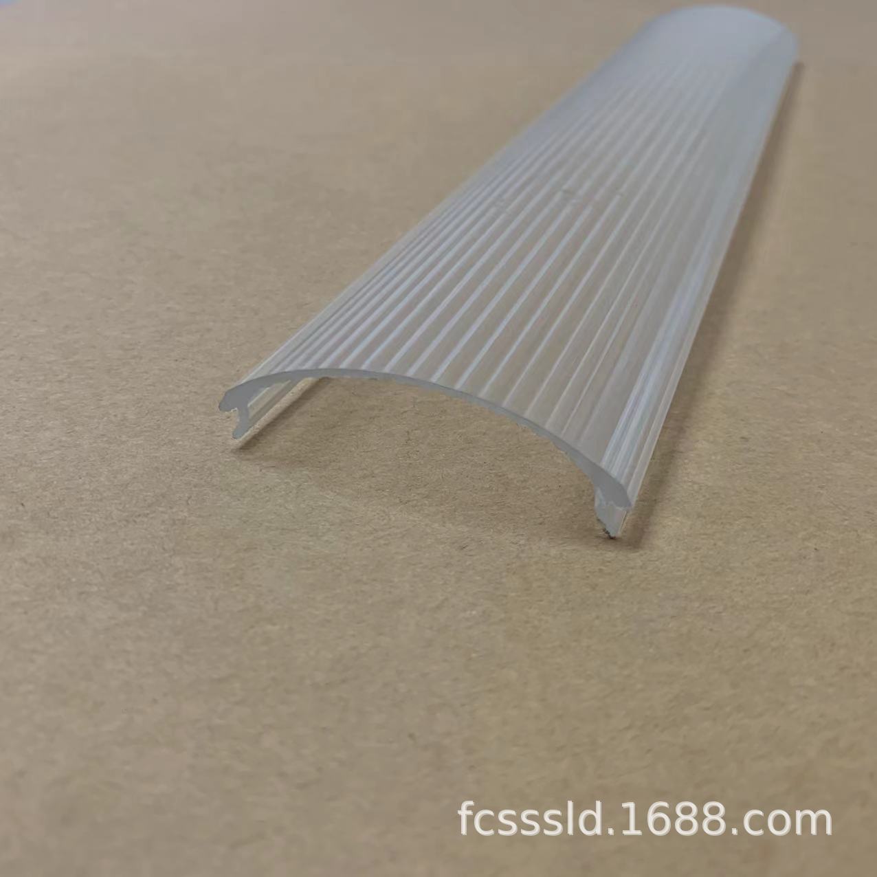 苏州厂家加工定 制有机玻璃片材  型材 灯罩