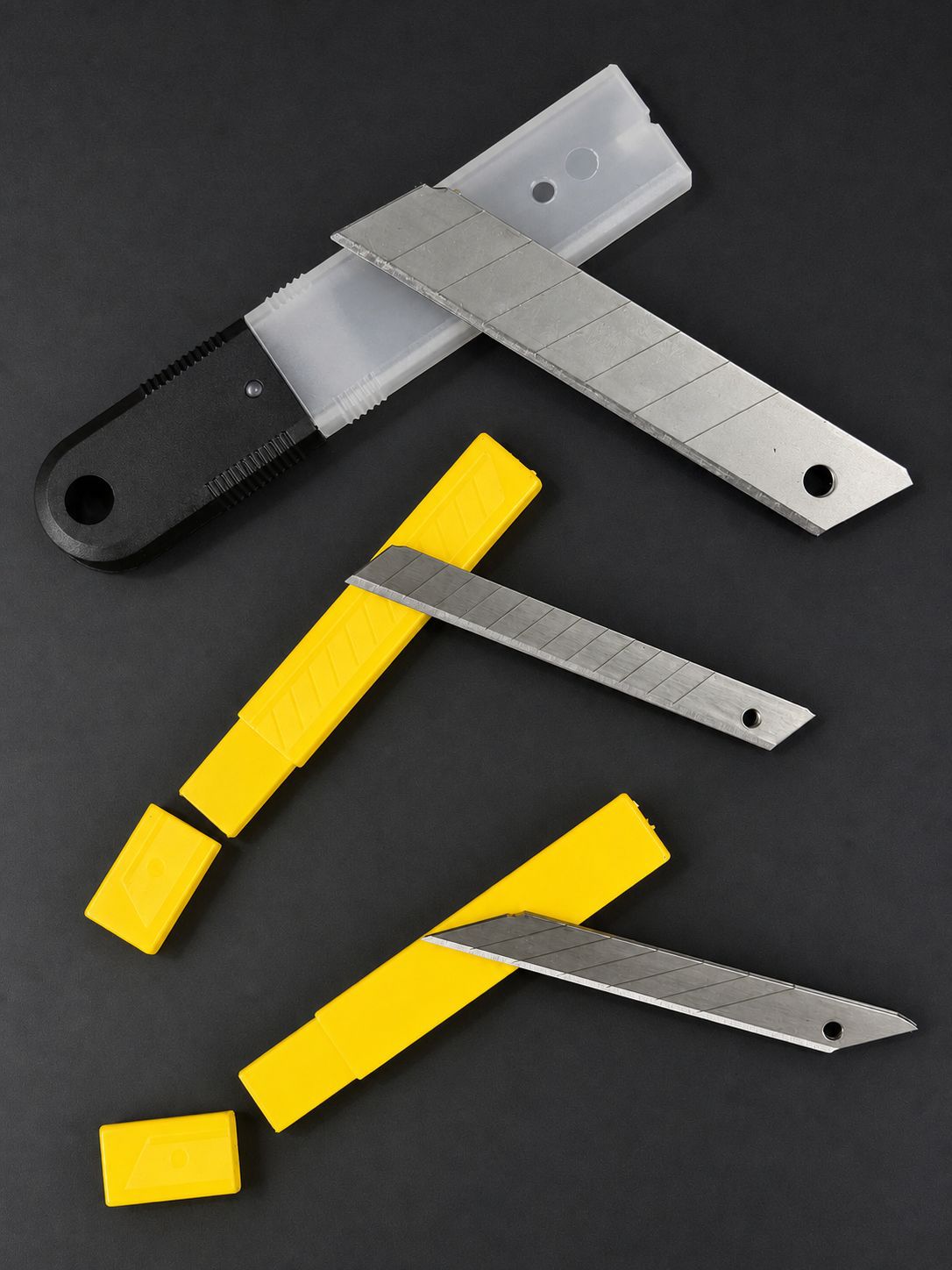Cuchilla artística de acero importado de acero de alto carbono ultra afilado papel pintado cinta adhesiva no tejida cortada 9mm