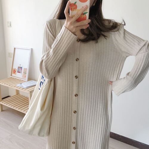 Knit Dress for Autumn with Elegant and Slimming Design, Base Layer Knit Dress, Medium to Long Length, Knee-Length Skirt