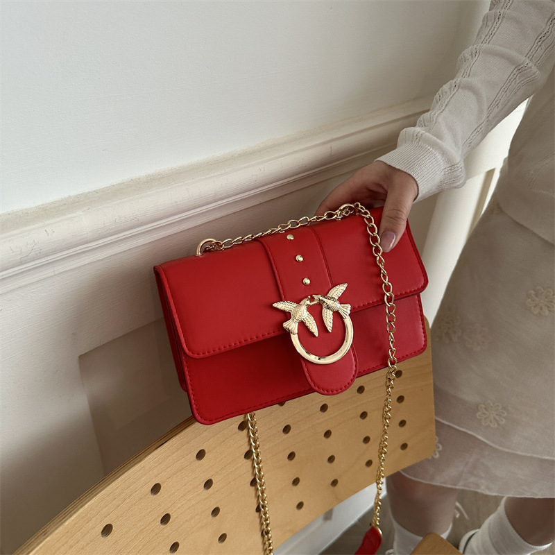 Cross-Border Pu Women's Crossbody Bag New Model Pinko Swallow Chain Dionysus Bag Fashionable European and American Style Shoulder Underarm Bag Cross-Border Pu Women's Crossbody Bag New Model Pinko Swallow Chain Dionysus Bag Fashionable European and American Style Shoulder Underarm Bag