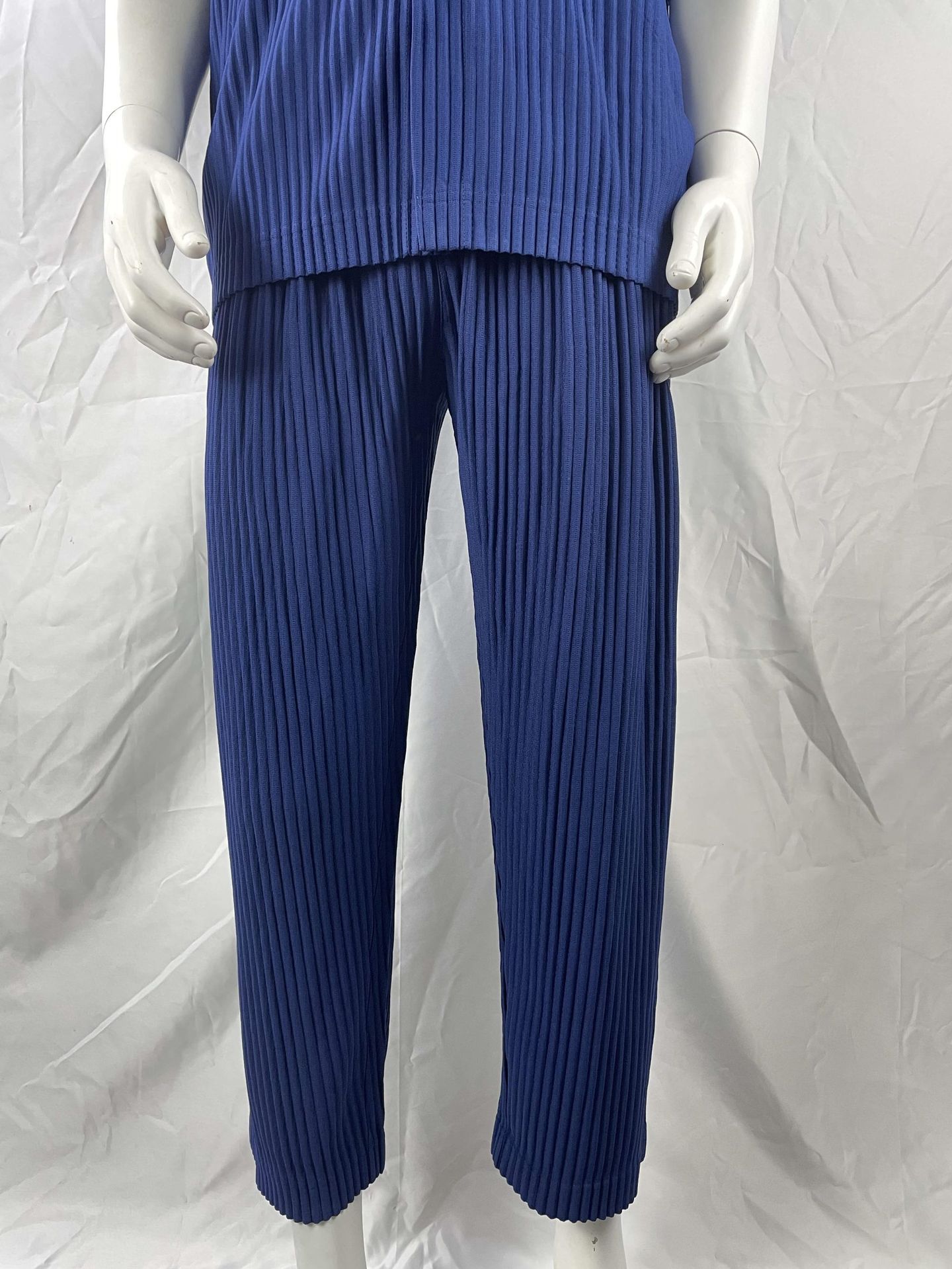 Miyake Workshop plisados pantalones de verano para hombre drapeado rábano elástico casual japonés suelto nueve puntos JF149