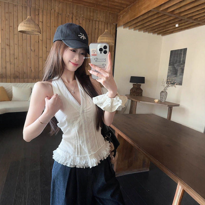 Summer 2025 New White Lace Halter Top Korean Chic Sweet Spicy Pure Desire Style Unique Camisole for Women