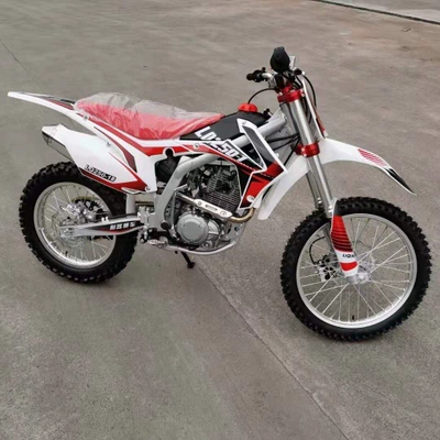 Kross motosiklet mühərrikləri off-road motorcycle, with a design similar to