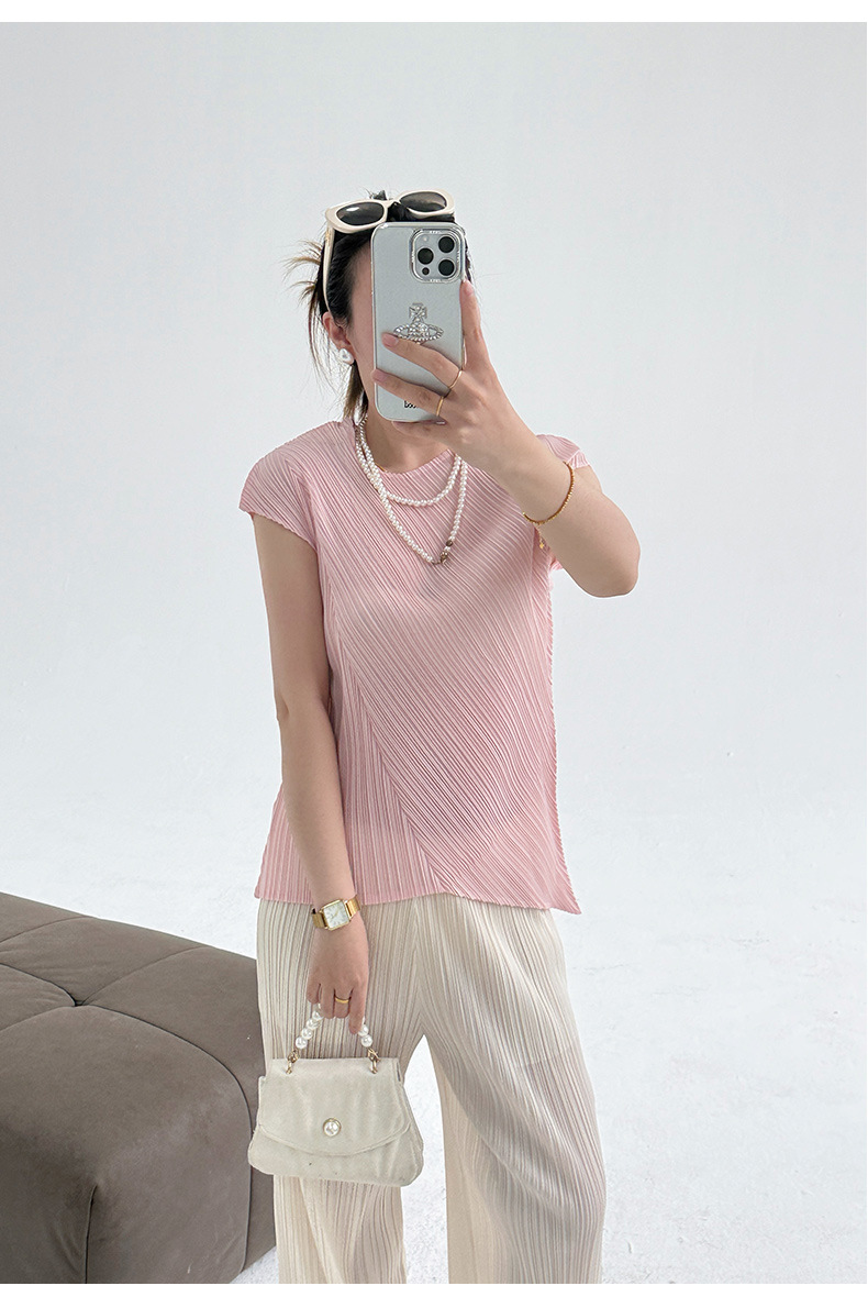 Áo thun nữ tay ngắn cổ tròn vạt xéo xếp ly bất đối xứng — đen chi tiết 8