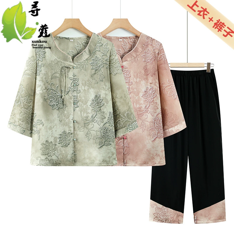 Летний костюм для пожилых женщин-мам, комплект из двух предметов для 60-летней бабушки, тонкая одежда для женщин 2025 года.