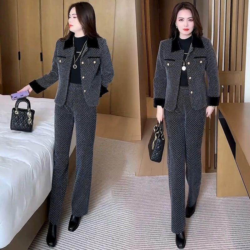 Kichik Chanel moda to'plami ayol qish yangi moda qisqa ko'ylak keng shim kostum