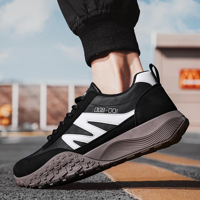 Zapatos de béisbol para estudiantes de primavera y otoño, zapatos de moda de ocio deportivo de suela gruesa, zapatos para correr Forrest Gump de suela suave de moda para hombres