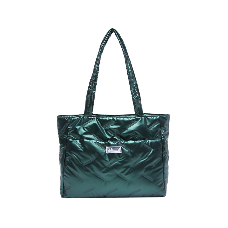 Bolsa de hombro de algodón de perla plegable para mujeres 2024 otoño y invierno nueva bolsa de transporte de pluma de moda de gran capacidad bolso especial