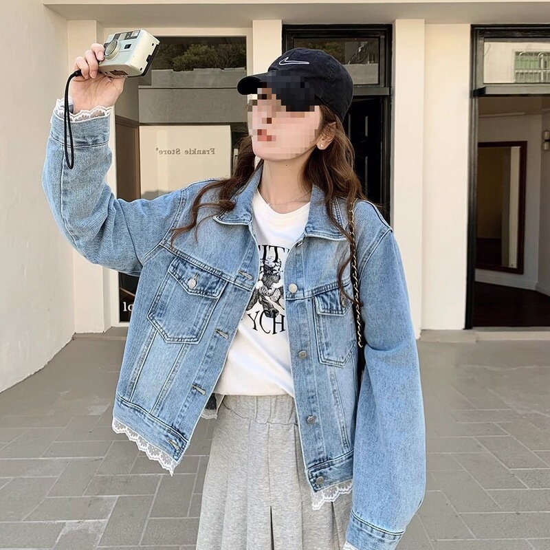This Year's Trendy Lace-Trimmed Denim Jacket for Petite Women, Popular Versatile Spring Denim Jacket
