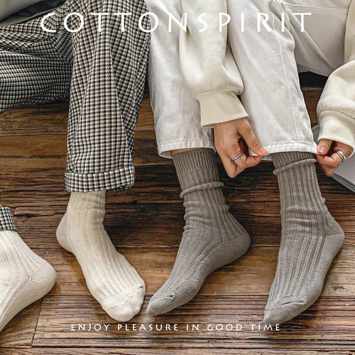 The same style for men and women, Japanese style retro Harajuku style thick line ins trend vertical strip cotton socks American style khaki style long socks