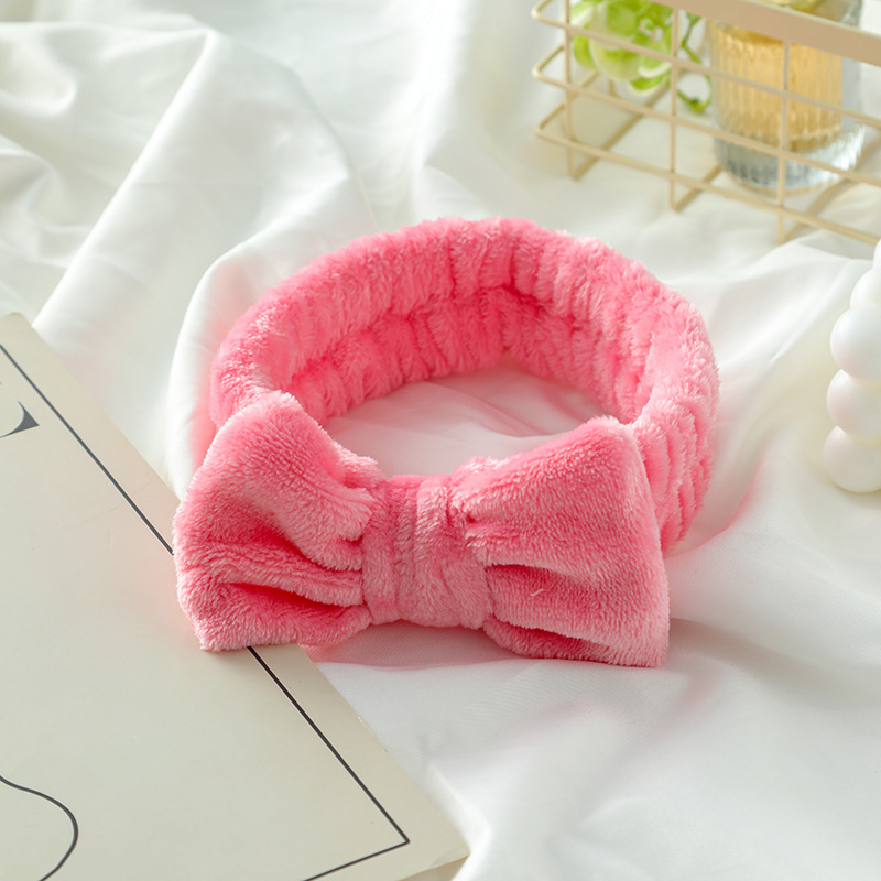 Diadema de Mariposa para Lavarse la Cara Poetry Garden, Diadema de Franela para Lavarse la Cara, Diadema Sin Presión, Accesorio para el Cabello de Felpa Personalizable.