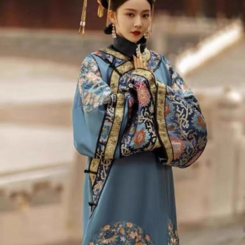 清朝皇帝吉服服装皇后故宫格格印花写真小品旗服氅衣古装古风|undefined